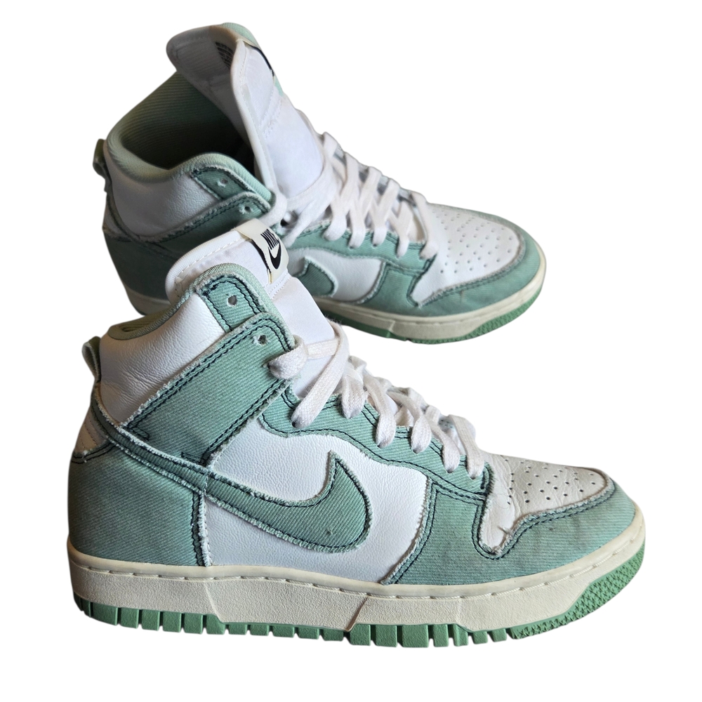 Nike Women's Nike Dunk High 1985 7.5 - Picture 2 of 13